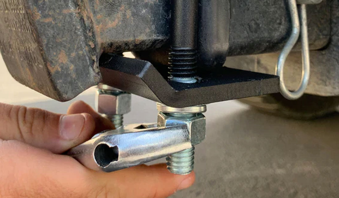 Why Does My Trailer Hitch Make Noise?